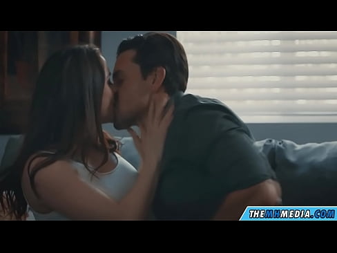 ❤️ Gnè romansach le mama busty math ❤❌ Bhidio anal leinn